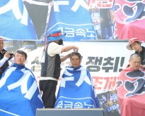삭발로 벼른 투쟁 의지…현대모비스 밀실 매…