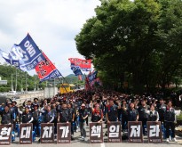 “진짜 사장 정의선이 고용 책임져라”