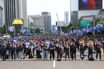 “모든 노동자의 고용 보장, 초기업·원청…